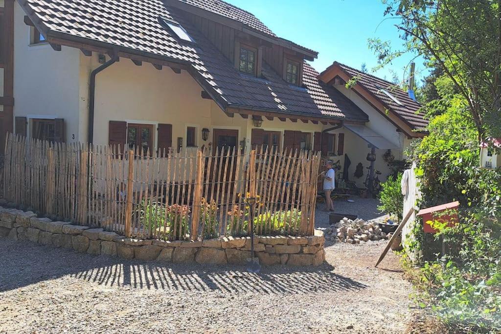 Gemuetliche Waldrandlage In Badenweiler Sehringen Ferienwohnung Экстерьер фото